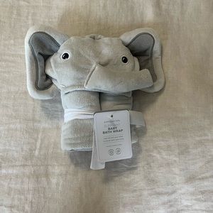 Hooded Elephant Kids Towel